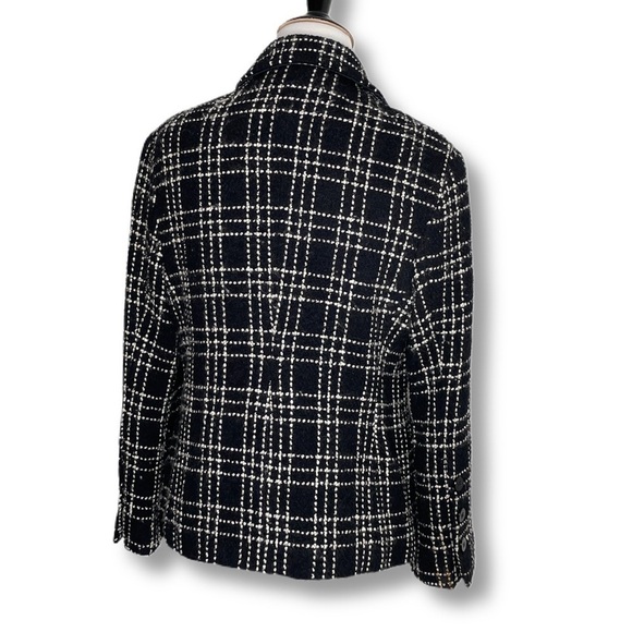 FERAUD French Designer Virgin Wool Tweed Jacket - Picture 3 of 12